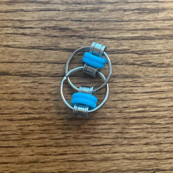 🌸Fidgets🌸 - Picture 6 of 12